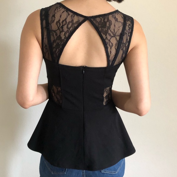 BB Dakota Jack peplum top with lace detailing - Picture 2 of 3